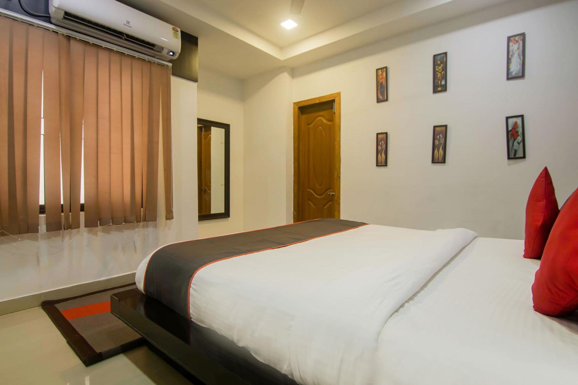 Collection O The Blu Bell Nizarapar Path Hotel Guwahati Exterior foto