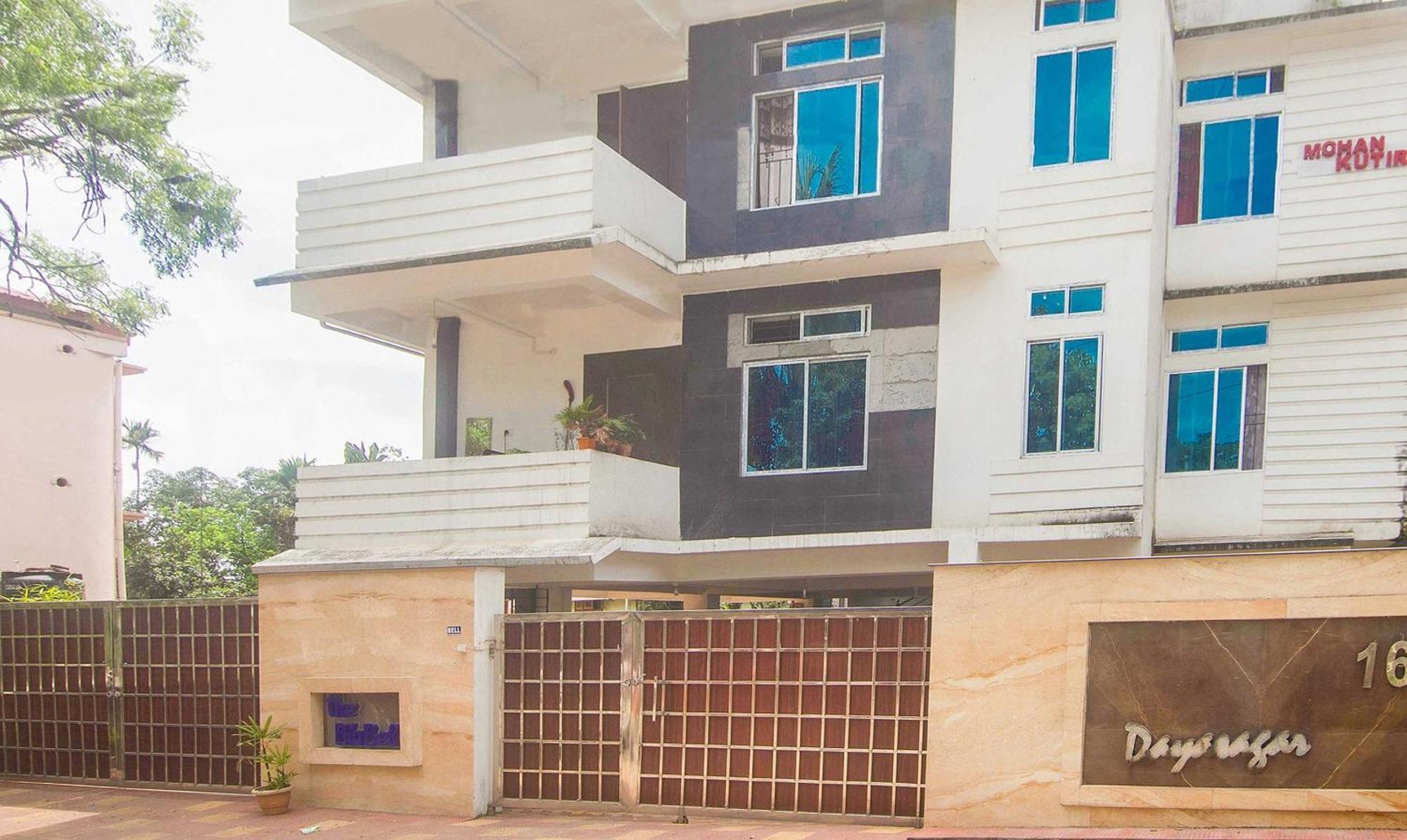 Collection O The Blu Bell Nizarapar Path Hotel Guwahati Exterior foto