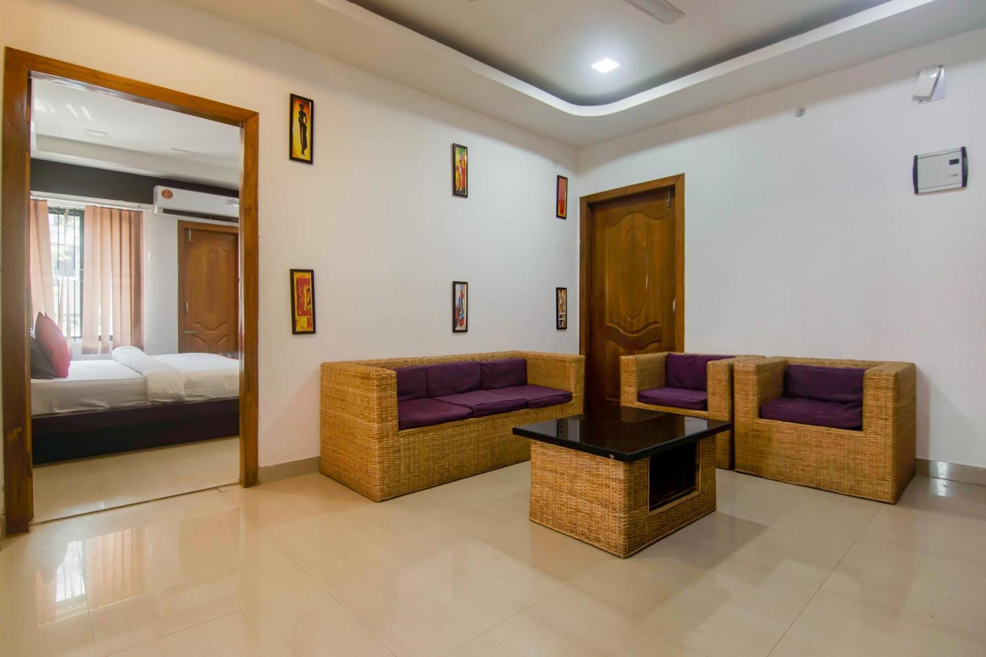 Collection O The Blu Bell Nizarapar Path Hotel Guwahati Exterior foto