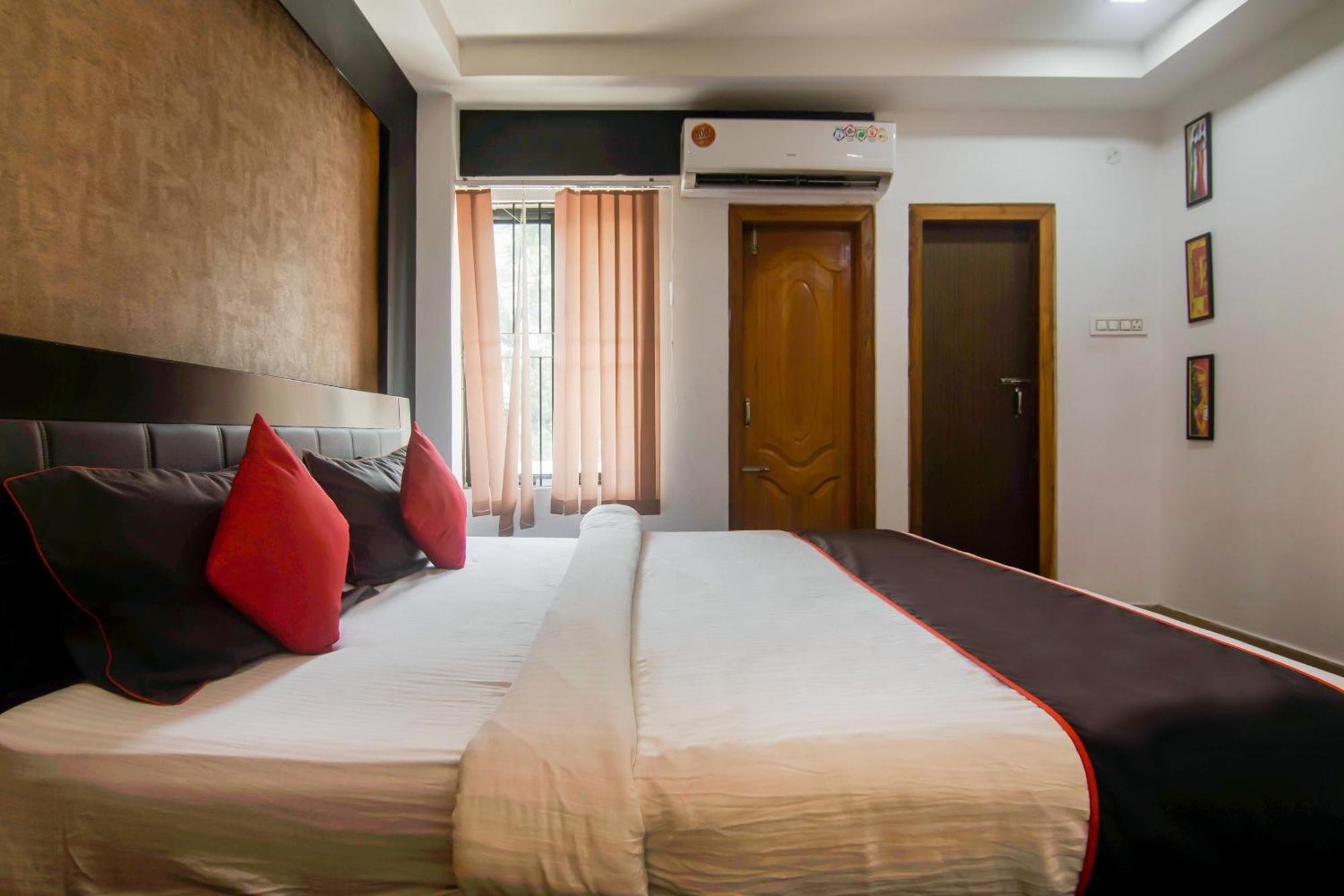 Collection O The Blu Bell Nizarapar Path Hotel Guwahati Exterior foto